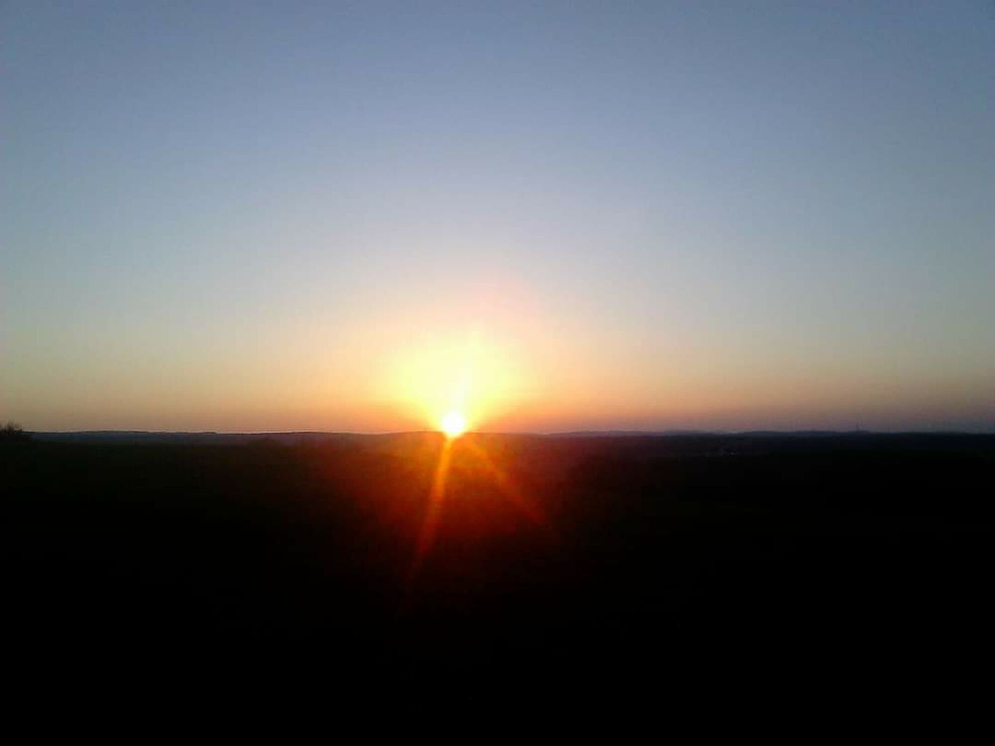 Bild mit Sonnenuntergang