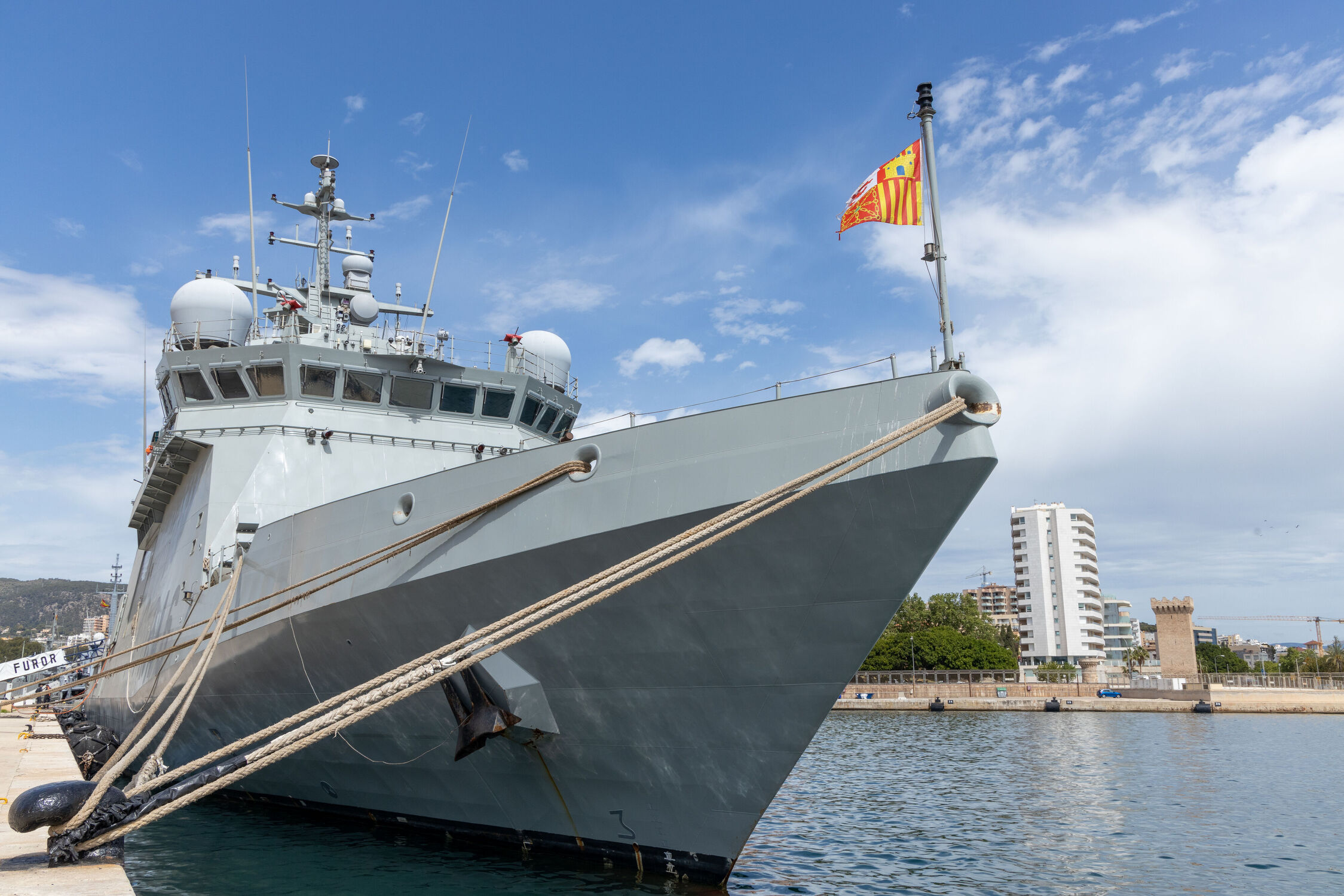 Bild mit Schiffe, Schiff, Hafenanlage, spanien, spanien, Selten, Stadthafen, Costa del Sol, Militär, Spanien/Andalusien/Cordoba