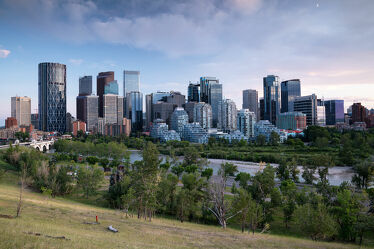 Bild mit Städte, Panorama, Skylines & Hochhäuser, Reisen, Skyline, Tourismus, Nordamerika, Alberta, Kanada, Calgary