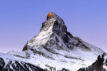 Bild mit Berge, Lila, Sonnenaufgang, Swiss Mountain, Schnee in den Bergen, Schweiz, Morgensonne, Wallis, Matterhorn, Zermatt