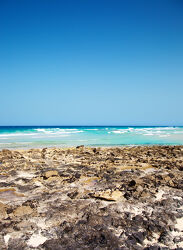 Bild mit Urlaub, Strand, Meer, Steine, Küste, Reise, Ufer, Fuerteventura, Kanarische Inseln, Kanaren