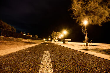 Radweg bei Nacht
