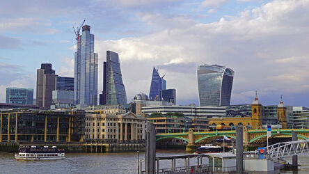 Bild mit Architektur, England, London, Stadt, Stadt, Brücke, Hauptstadt, großbritannien, UK, Southwark Bridge