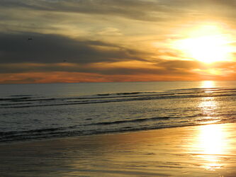 Bild mit Sonnenuntergang, Strand, Meer, Portugal, Algarve