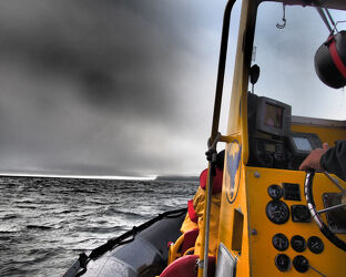 Bild mit Wasser, Himmel, Wellen, boot, Meer, Schnellboot, Kanada