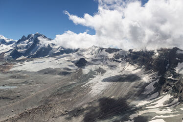 Bild mit Landschaften, Berge, Schnee, Wolken, Eis, Gletscher, Ruhe, Wanderungen, Schatten, Zermatt