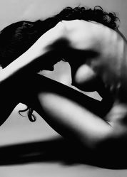 Bild mit nude, Dessous, Akt, Fotokunst Art FF77, Fetisch, Erotik, Portrait, Studio, Frau, Aktmodel, Aktfoto, Aktfotografie, erotisch, Frauen, nackt, Sexy, Brust, Erotic, Akt & Erotik, girl