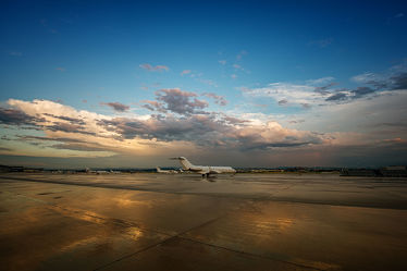Bild mit Sonnenuntergang, Sonnenaufgang, Strand, Flugzeuge, Flugzeug, stuttgart