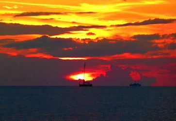Schiffe im Sonnenuntergang