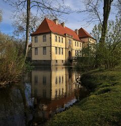 Bild mit Schlösser und Burgen, Gewässer im Wald, Stadtpark, Wasserspiegelung, Strünkede, Herne
