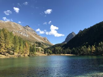 Bild mit Berge, Bergsee, See, Gewässer im Wald, Bergwelten