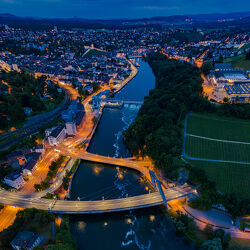 Bild mit Wasser, Rhein, autobahn, Luftaufnahme, Drohnen