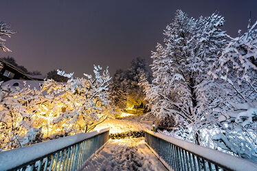 Bild mit Winter, Schnee, Brücken, Nacht, Nachtaufnahme